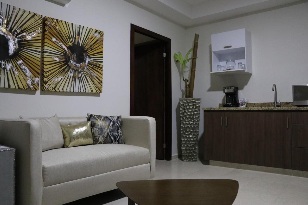 Hotel Andalucia Torreón Eksteriør bilde